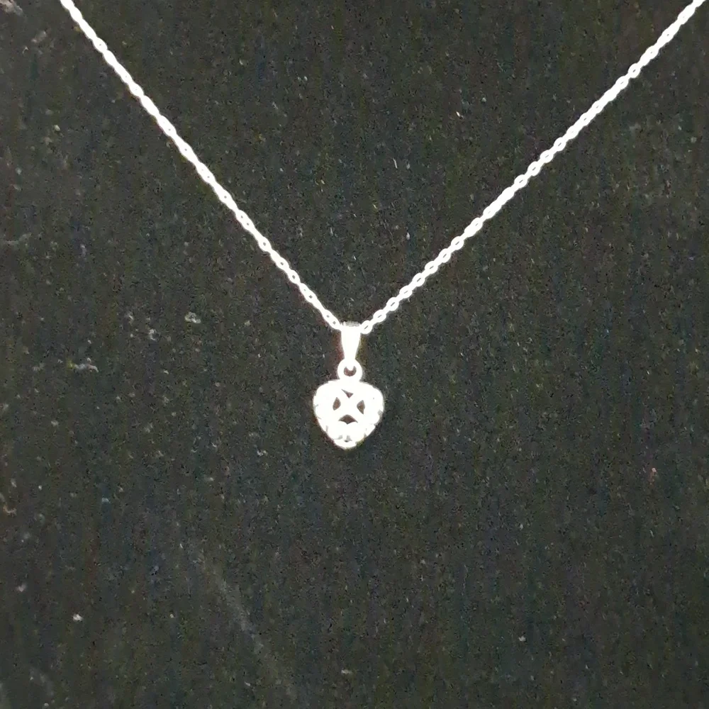 Sterling‎ Silver Curly Heart Necklace 17 Inches adjustable